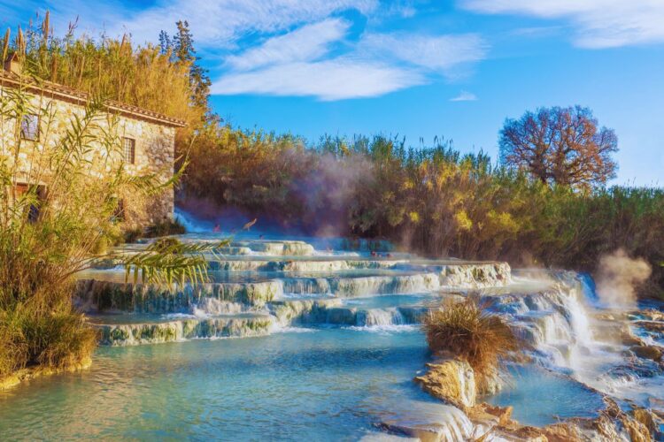 Saturnia: scopri le terme naturali più famose della Toscana